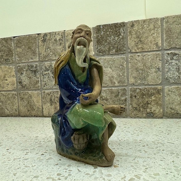 Vintage Chinese Shiwan Mudman Wise Man & Mystical Pot Hand Painted Sculpture - Picture 7 of 7